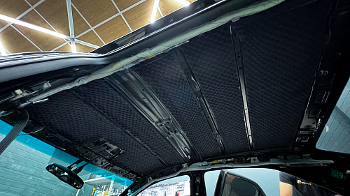 Шумоизоляция крыши Тойота Камри 40